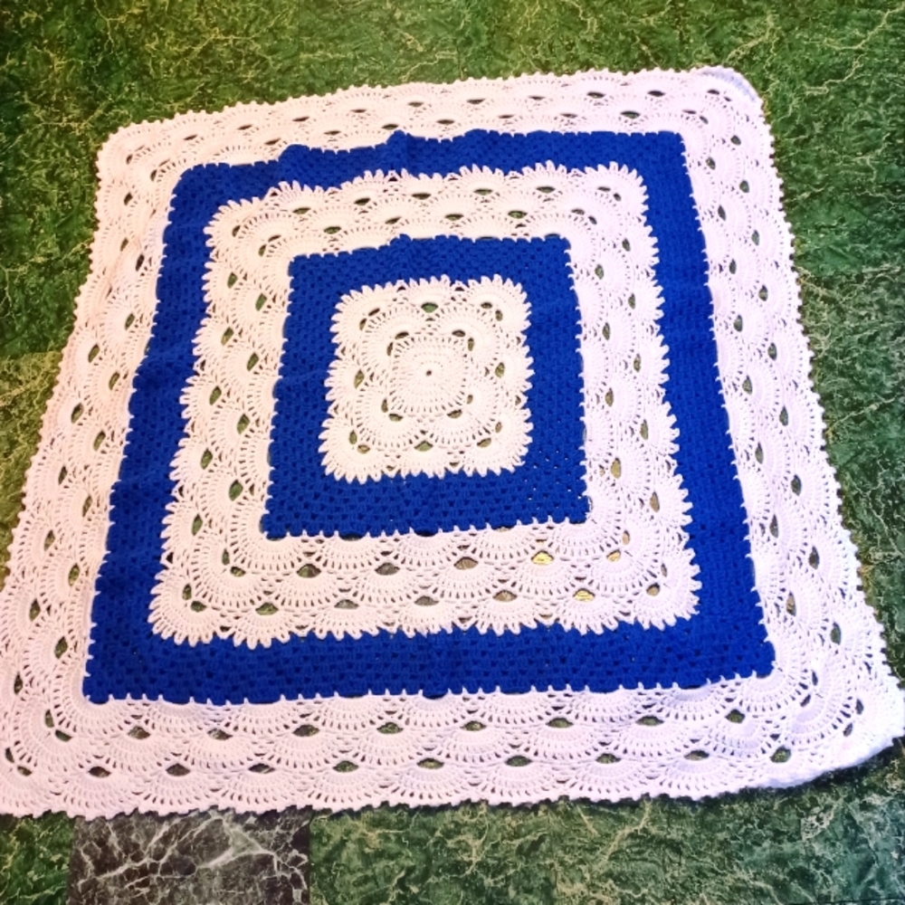 Handcrafted blanket throw white 58 x52 inches